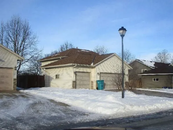 421 4th St SE, Medford, MN 55049