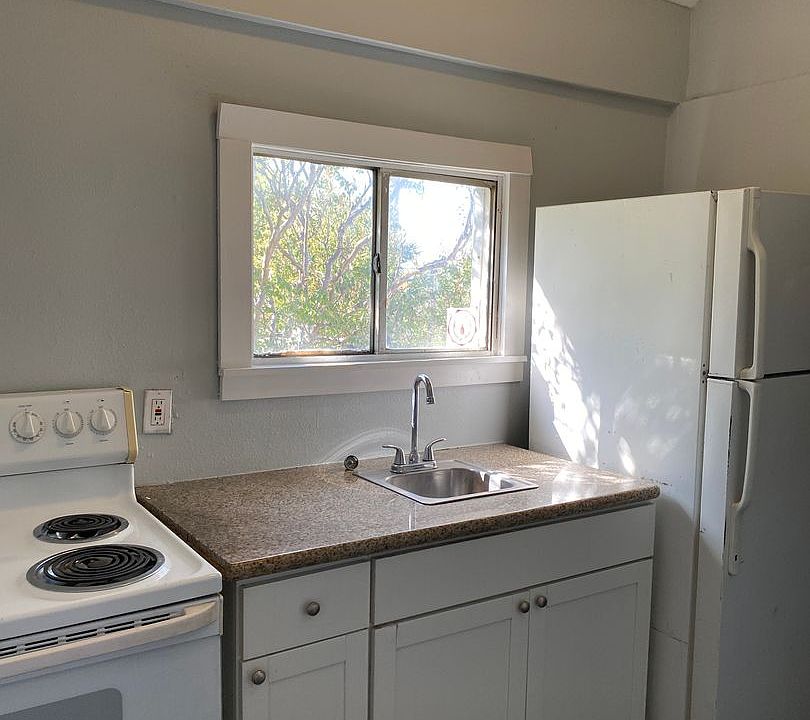 1st image of 1318 Willow St #6