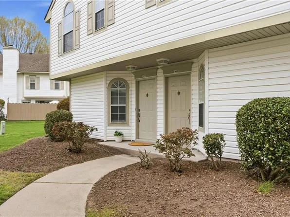 1613 Cottenham Ln, Virginia Beach, VA 23454