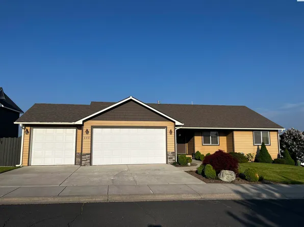 202 N Hauser Ave, Colfax, WA 99111