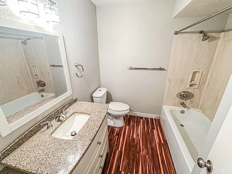 1348 S 12th St — Photo 10
