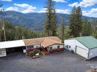 1320 Whitetail Dr, Ahsahka, ID 83520