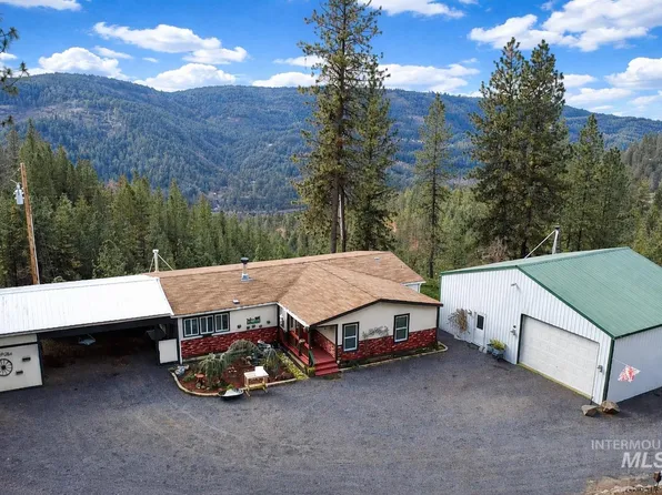 1320 Whitetail Dr, Ahsahka, ID 83520