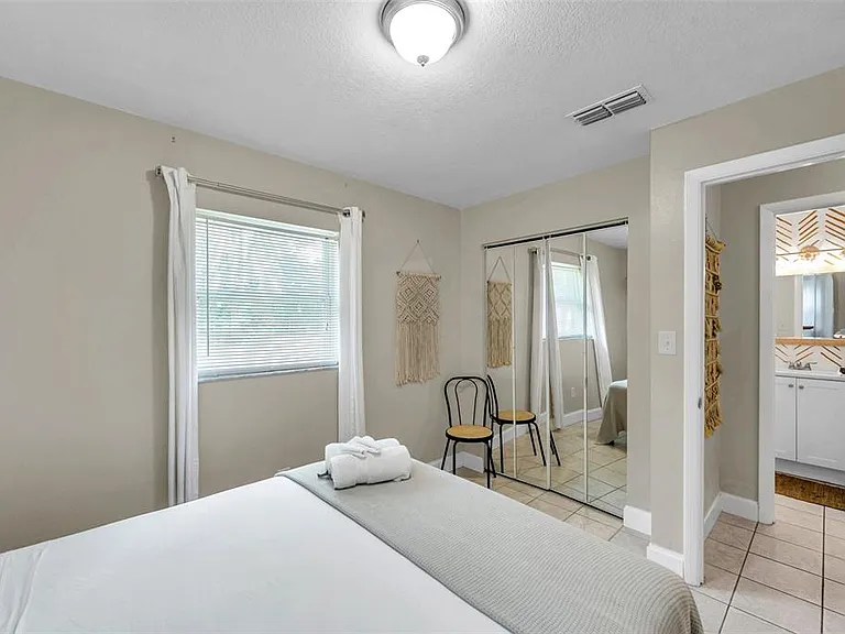 3371 N Bay Ave — Photo 19