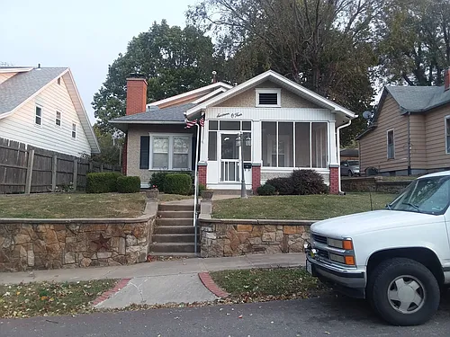 1604 Oneida St Photo 1