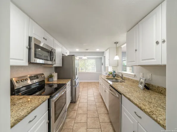 13706 Sunny Glen, San Antonio, TX 78217