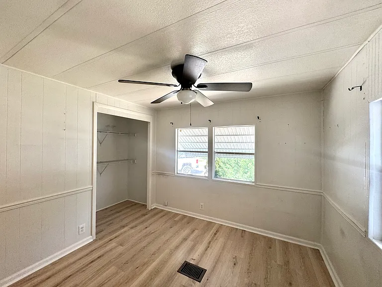 4152 Richmond Ave — Photo 15