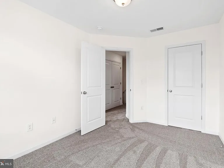 3807 Castle Dr #1 — Photo 22
