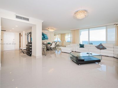 2751 S Ocean Dr APT 1705N, Hollywood, FL, 33019