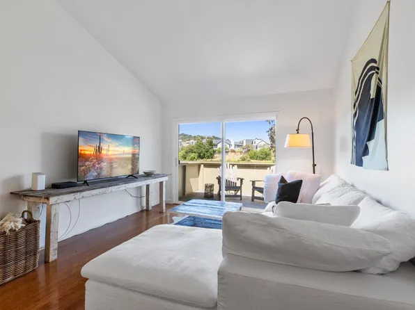 30 Steven Way, San Rafael, CA 94903