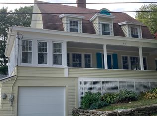 15 Town Landing Rd, Falmouth, ME 04105