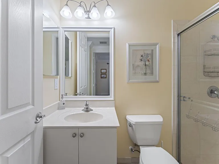 8492 Breezy Oak Way — Photo 19