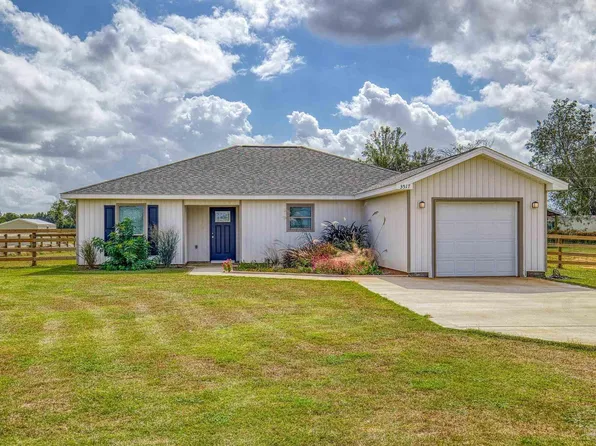 3517 Godwin Rd, Jay, FL 32565