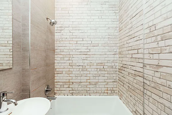Rented by Nooklyn NYC LLC | media 61