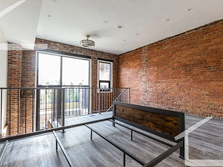 1028 Commonwealth Ave #A101 — Photo 3