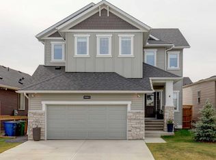 1607 NE Baywater St SW, Airdrie, AB T4B5K6