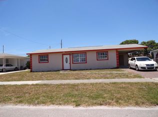 631 W 35th St, Riviera Beach, FL 33404
