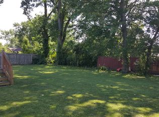 926 Roberts St, Sheffield Lake, OH