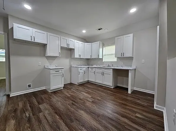 1112 E Bolton St, Savannah, GA 31404