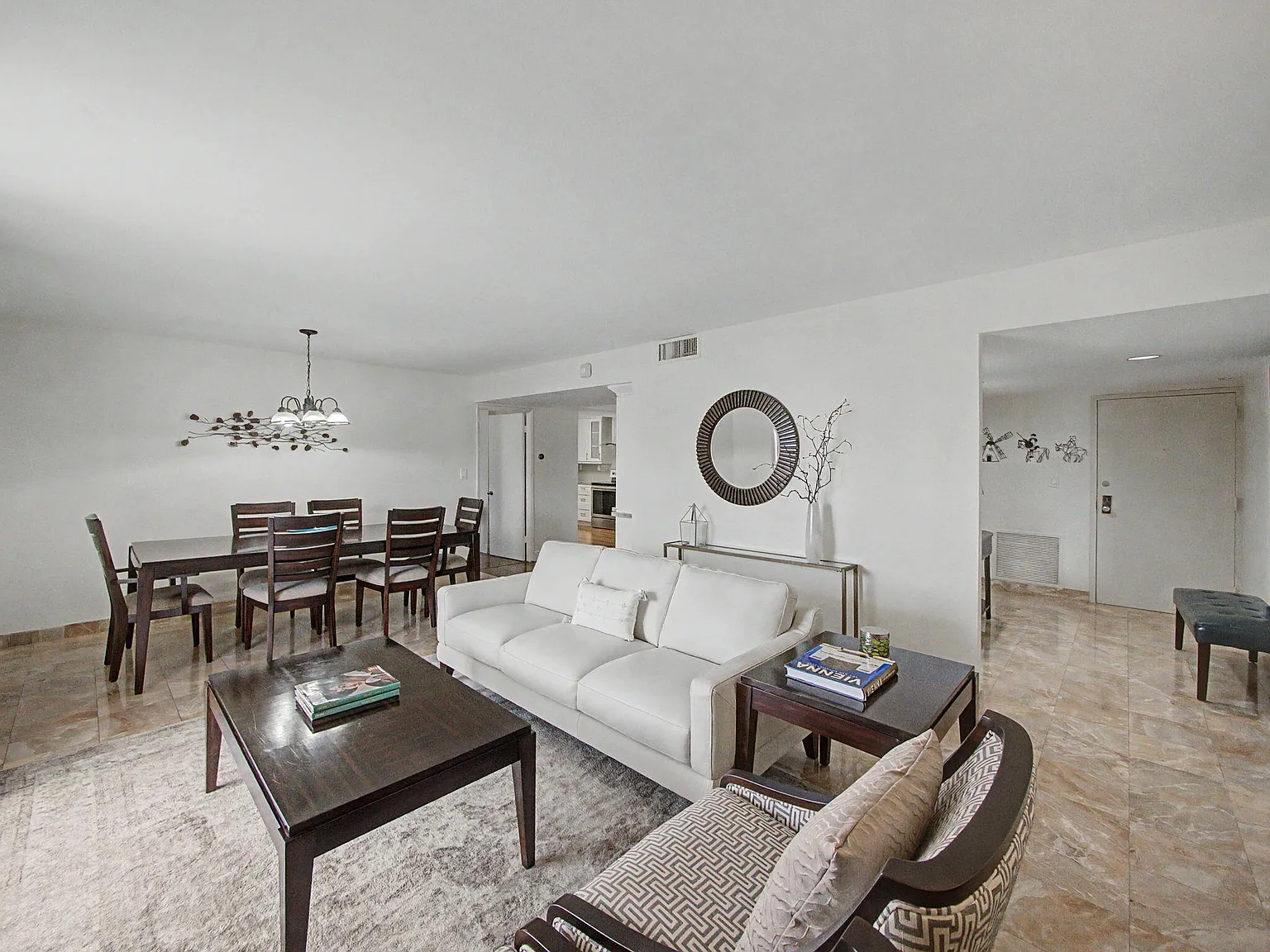 2 bed, 2.0 bath, 1339 sqft, $3,400 — Photo 4