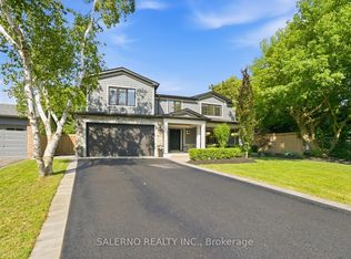 35 Sir Constantine Dr, Markham, ON L3P 2X4