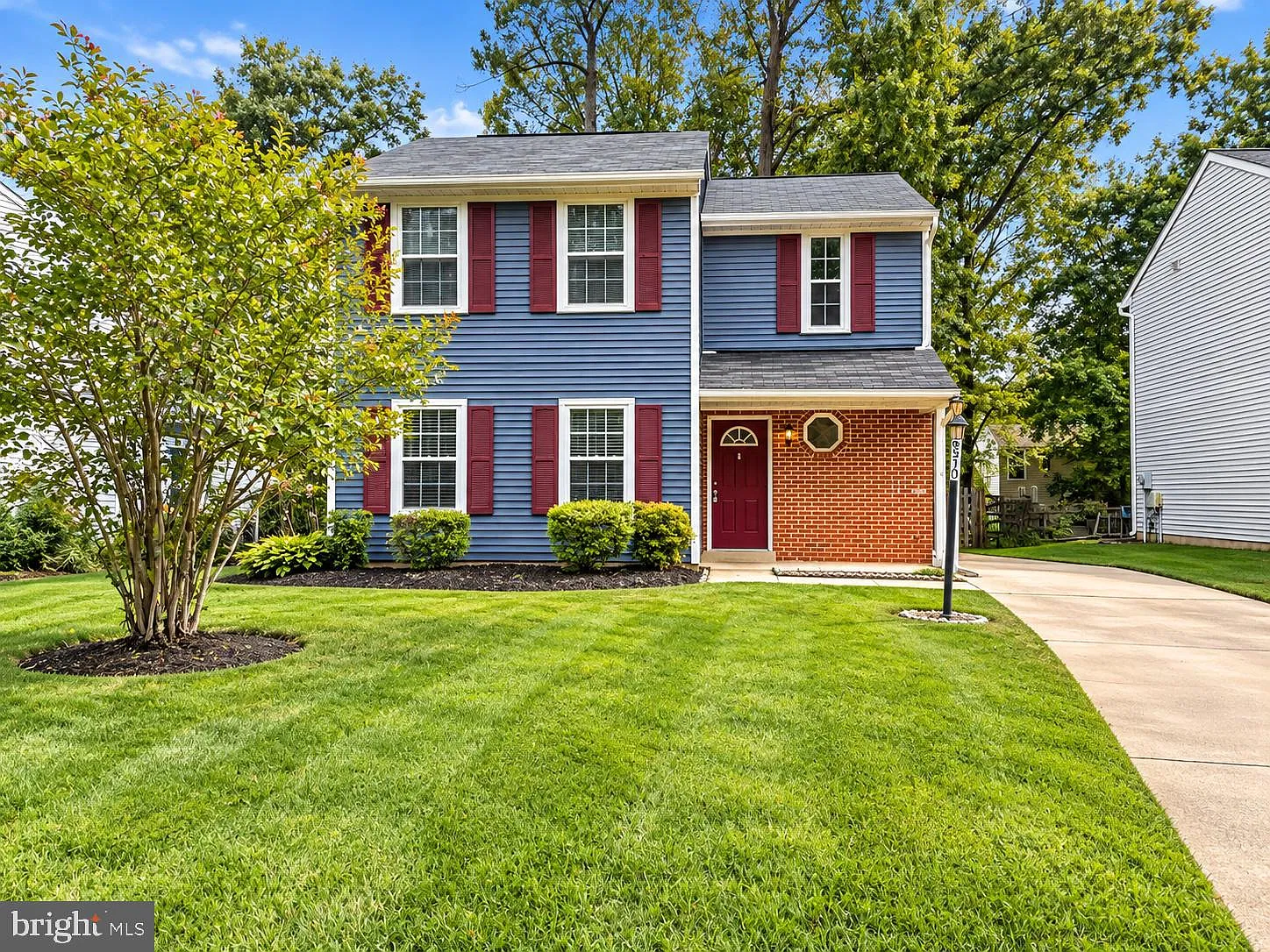 3 bed, 1.5 bath, 1324 sqft, $2,250 — Photo 1