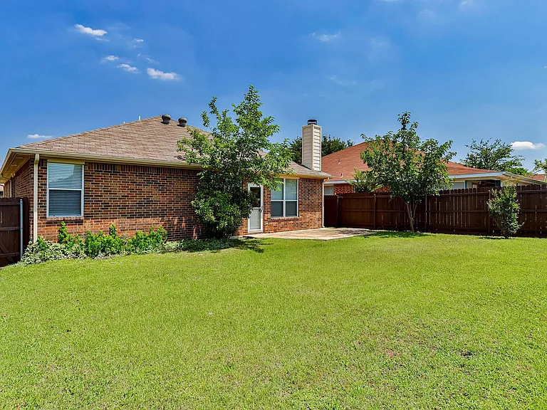 8705 Sumter Way — Photo 27