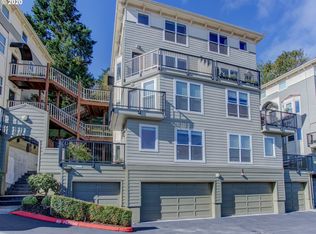 413 NW Uptown Ter APT 3A, Portland, OR 97210