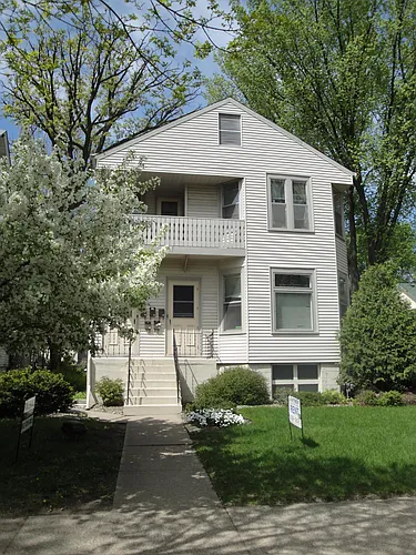 142 Emerald St SE #1R Photo 1