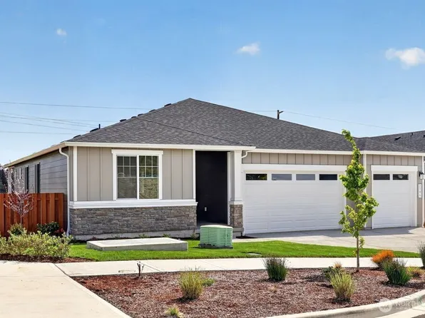 2704 Bowthorpe Street SE, Lacey, WA 98513