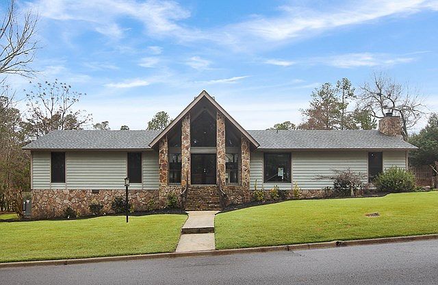 1st image of 3510 Bellerive Cir