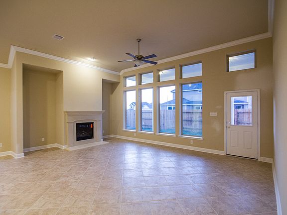 3rd image of 15226 Fastwater Bend Ln