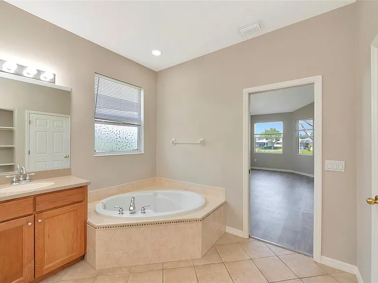 12079 Aster Ave — Photo 17
