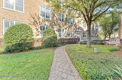 2525 College St Photo 1 2525 College St Photo 1