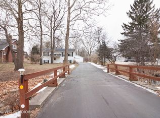 4609 Devon Ave, Lisle, IL 60532