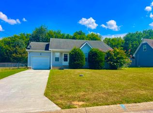 522 Indian Ave, Oak Grove, KY 42262