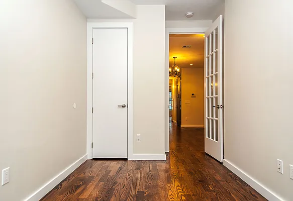 Rented by Nooklyn NYC LLC | media 59