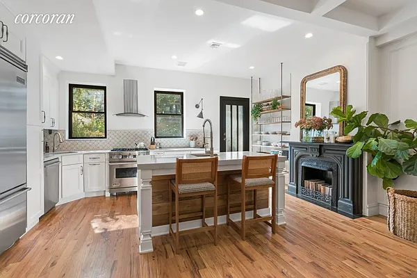 Sold by Corcoran | media 2