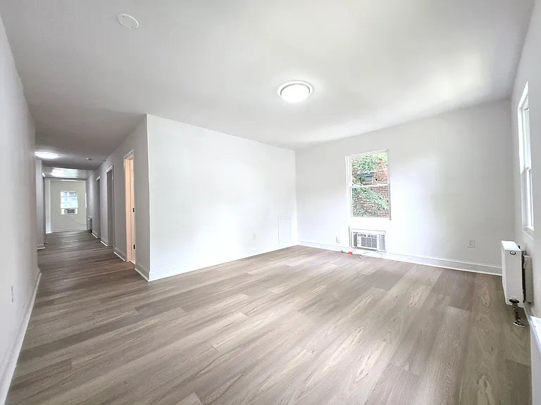 4526 Avondale St #1 — Photo 5