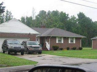 2608 Riddick Dr, Suffolk, VA 23434