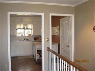 3rd image of 4712 W 66th St