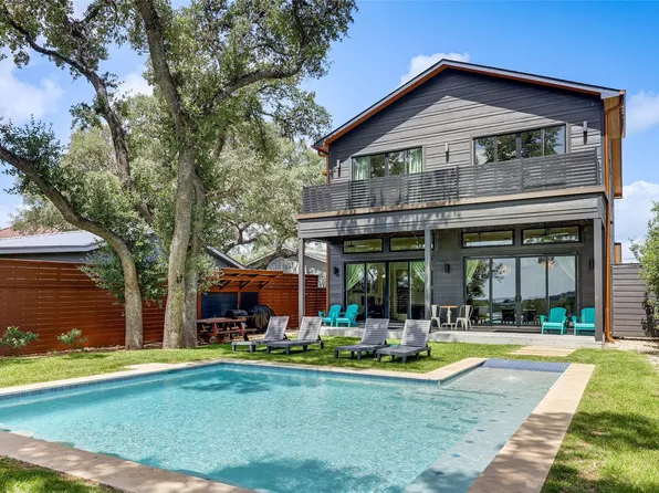 2854 Lakeshore Dr, Canyon Lake, TX 78133