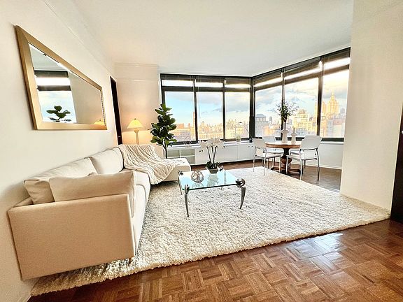 2nd image of 155 W 70th St Penthouse 1A