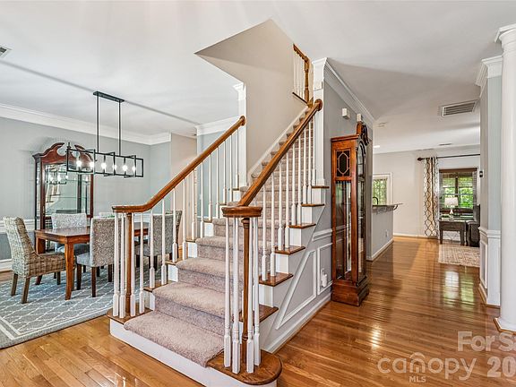 4th image of 5507 Tullamore Ln