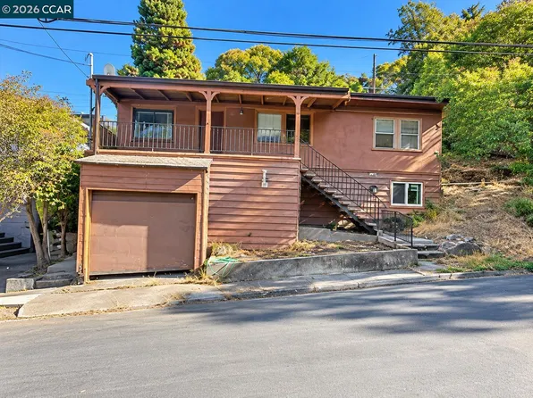 4 Green St, Martinez, CA 94553