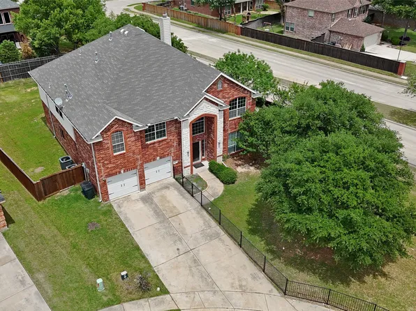 4107 Pine Glen Rd, Corinth, TX 76208
