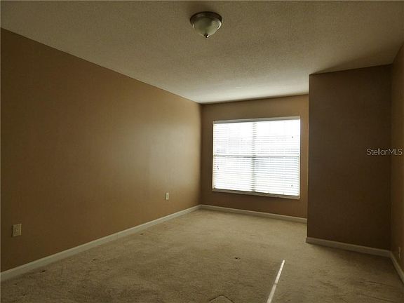 5th image of 536 Cascade 104 Cir
