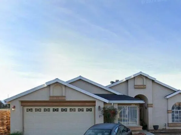 3838 Eclipse Dr, Palmdale, CA 93550