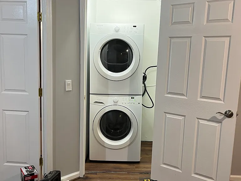 3836 Center St #1 — Photo 12