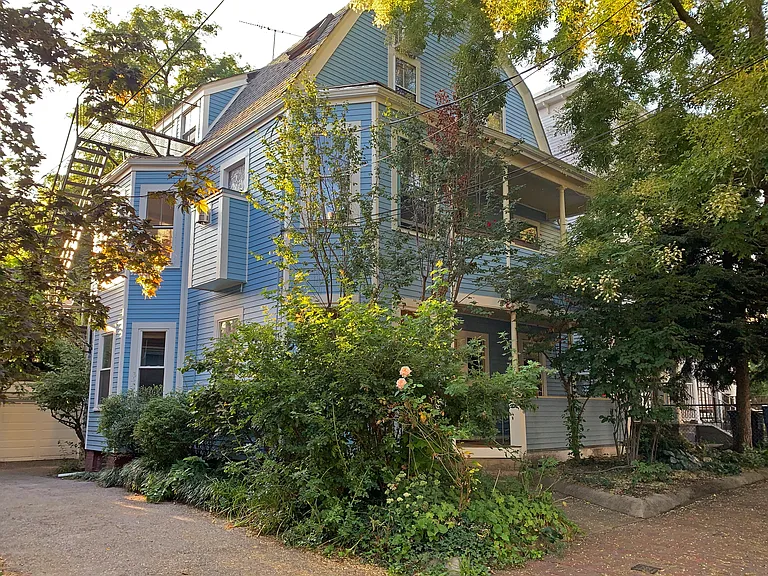 24 Leonard Ave #A — Photo 18